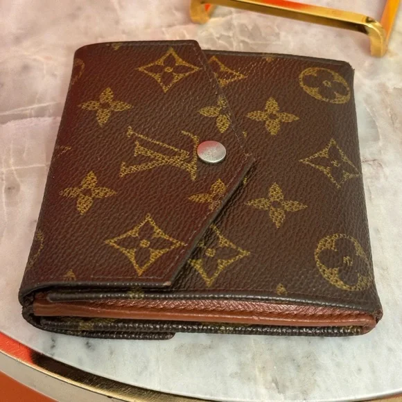 Louis Vuitton Elise Monogram Bifold Compact wallet - Picture 4 of 16